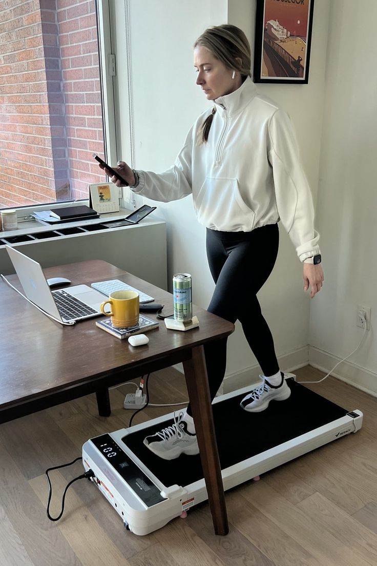 self-propelled treadmills